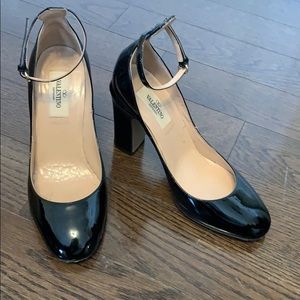 Black Valentino Heels - Size 36